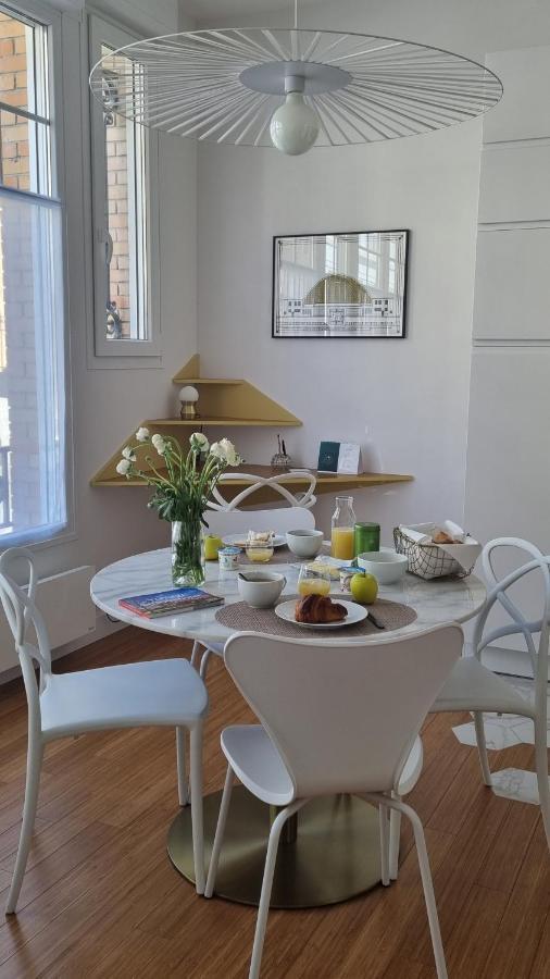 Au 53, Sous Le Chartil Apartment Reims Exterior photo